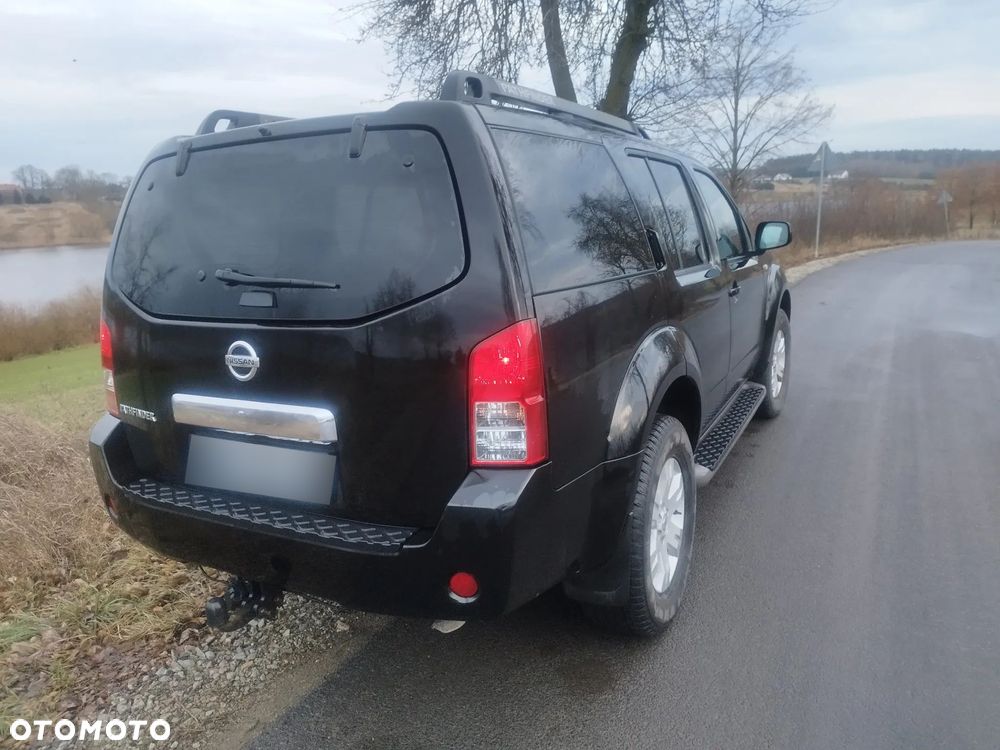 Nissan Pathfinder 2.5 dCi Premium - 4