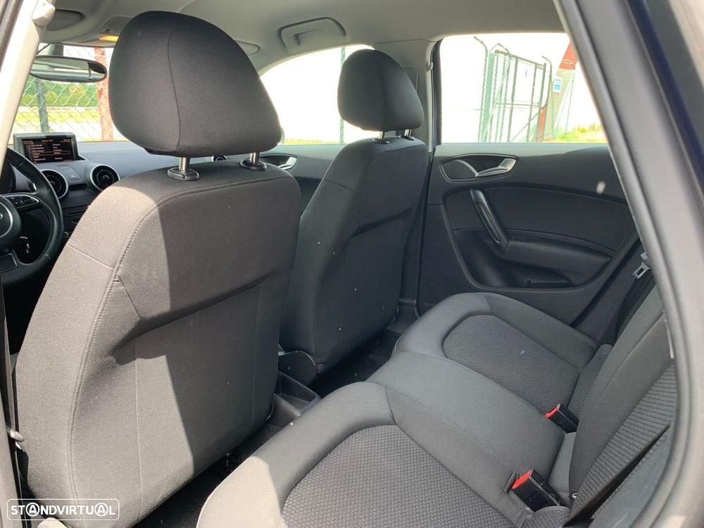 Audi A1 Sportback 1.6 TDI Sport - 10