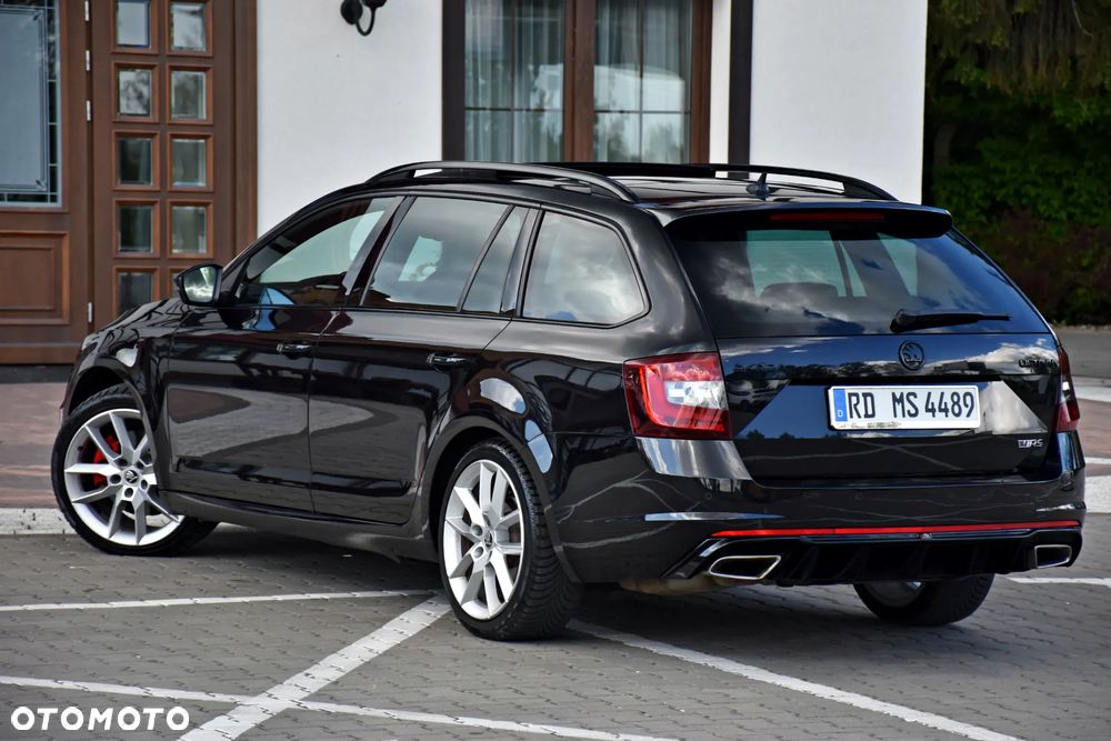 Skoda Octavia 2.0 TDI DSG RS - 15