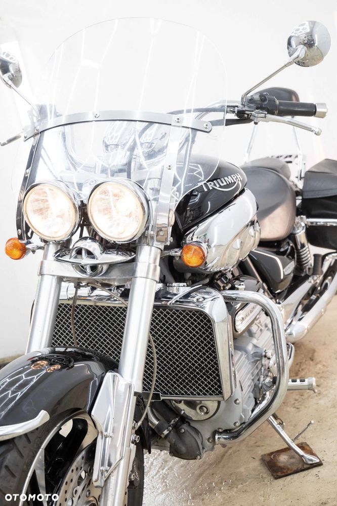 Triumph Rocket - 10