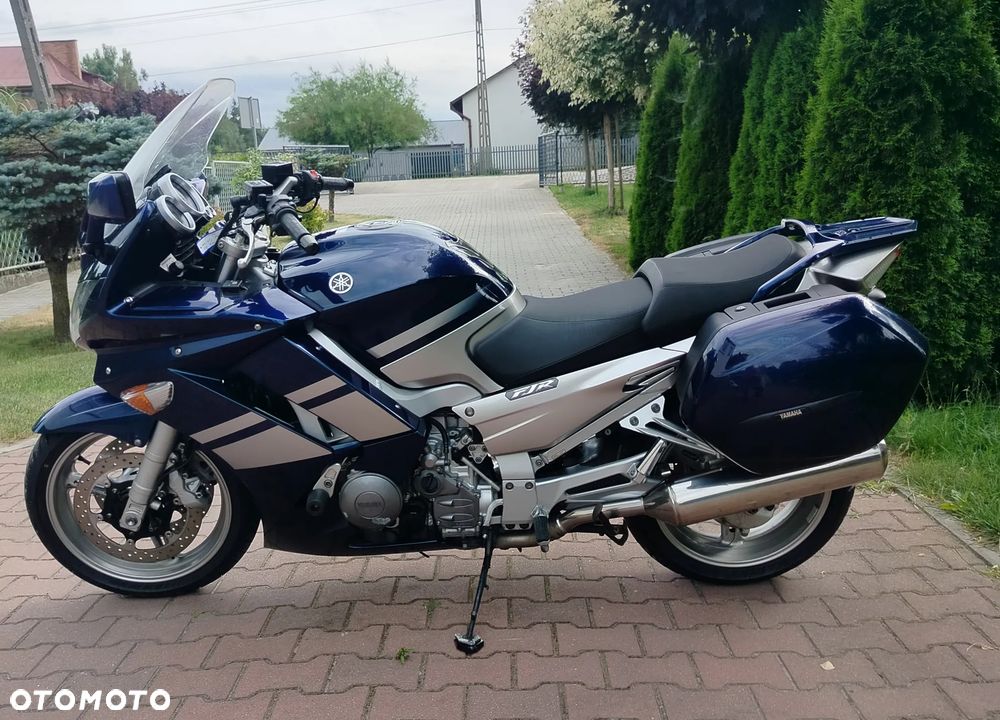 Yamaha FJR - 3