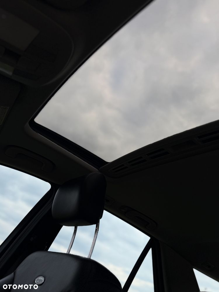 Mercedes-Benz ML - 16