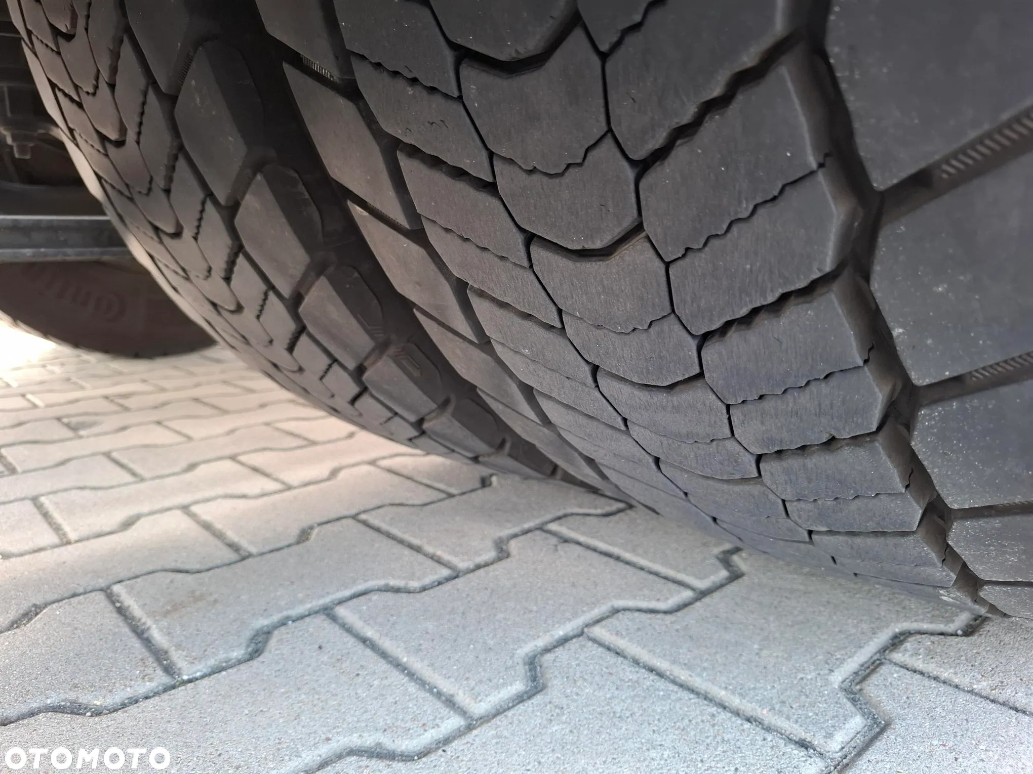 Iveco S-WAY AS440S49T/P - 12