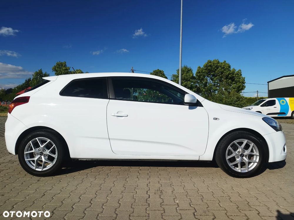 Kia ProCeed 1.4 Comfort + - 6