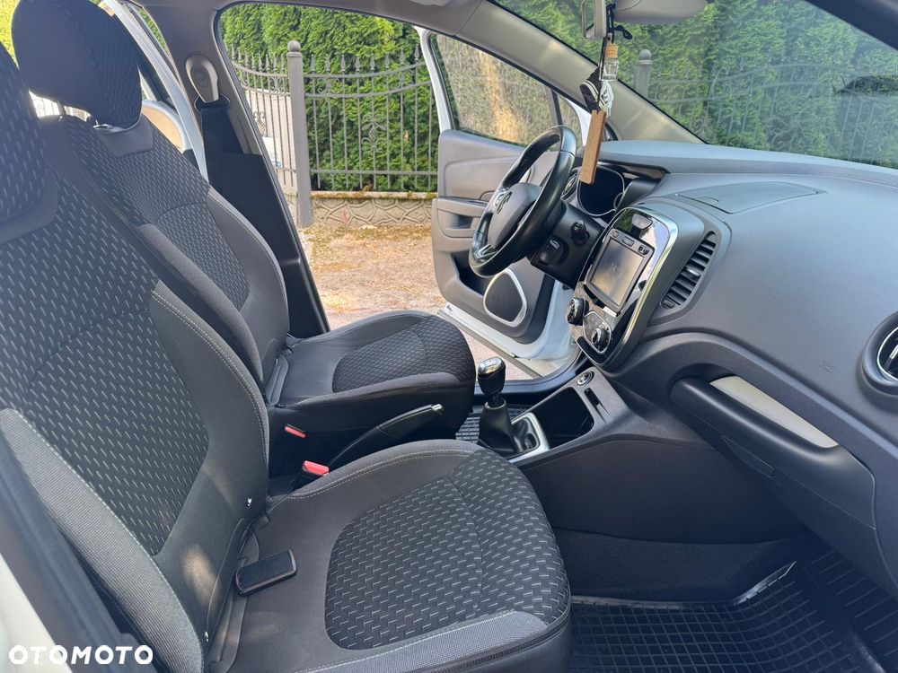 Renault Captur 1.5 dCi Energy Intens - 17