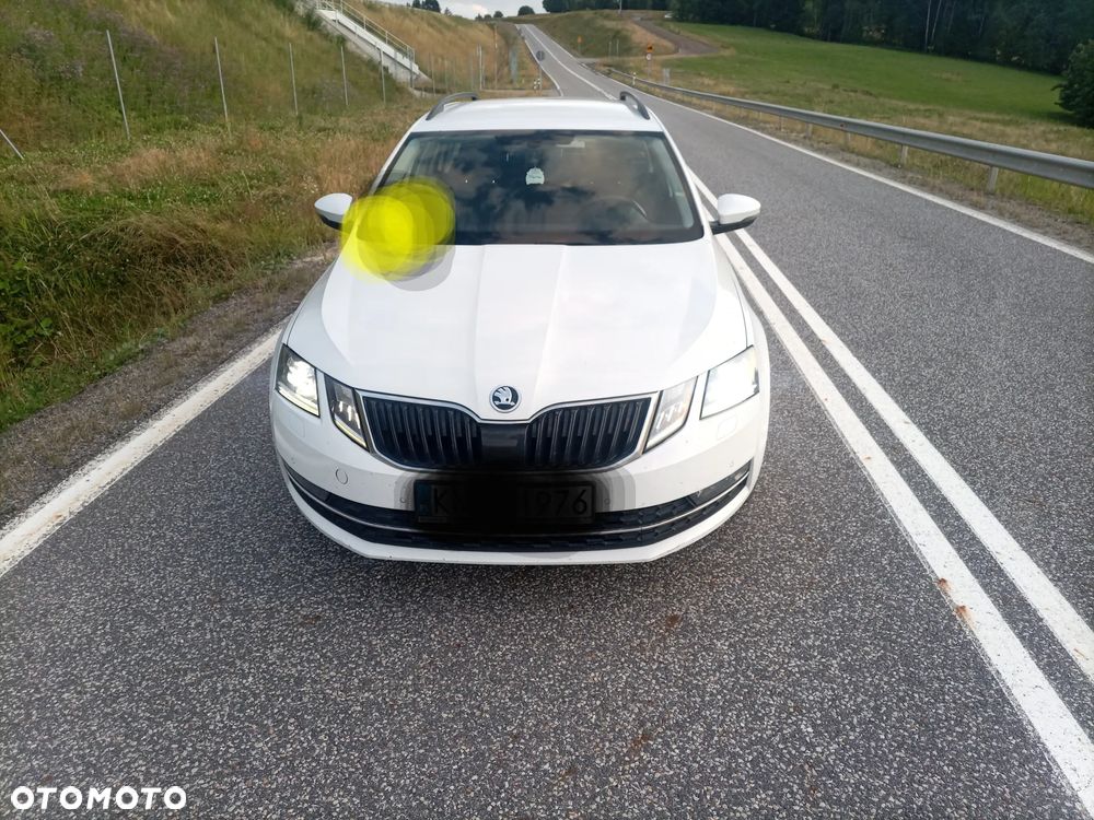 Skoda Octavia 2.0 TDI Style - 8