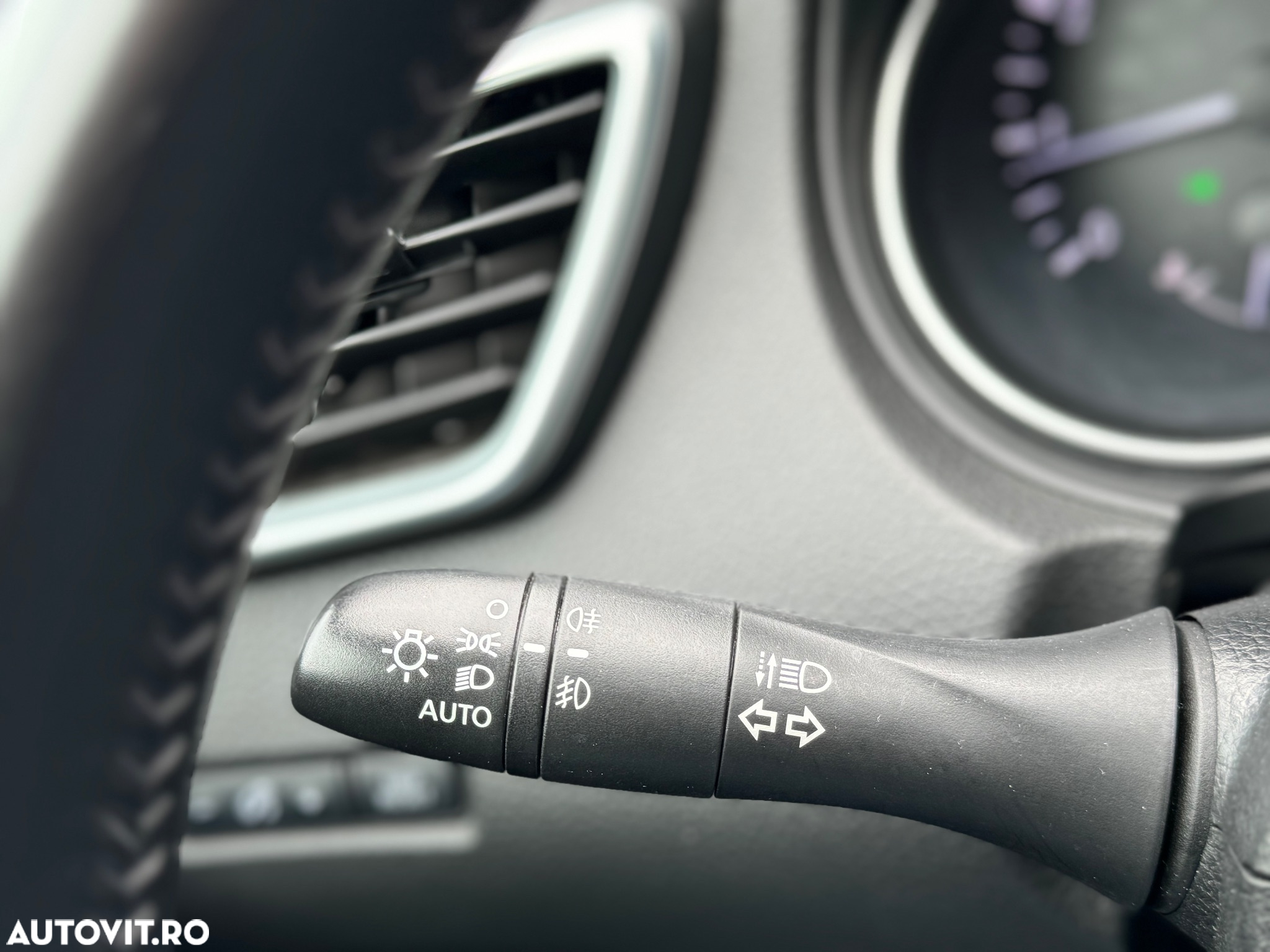 Nissan Qashqai 1.2 DIG-T Start/Stop N-Connecta - 38