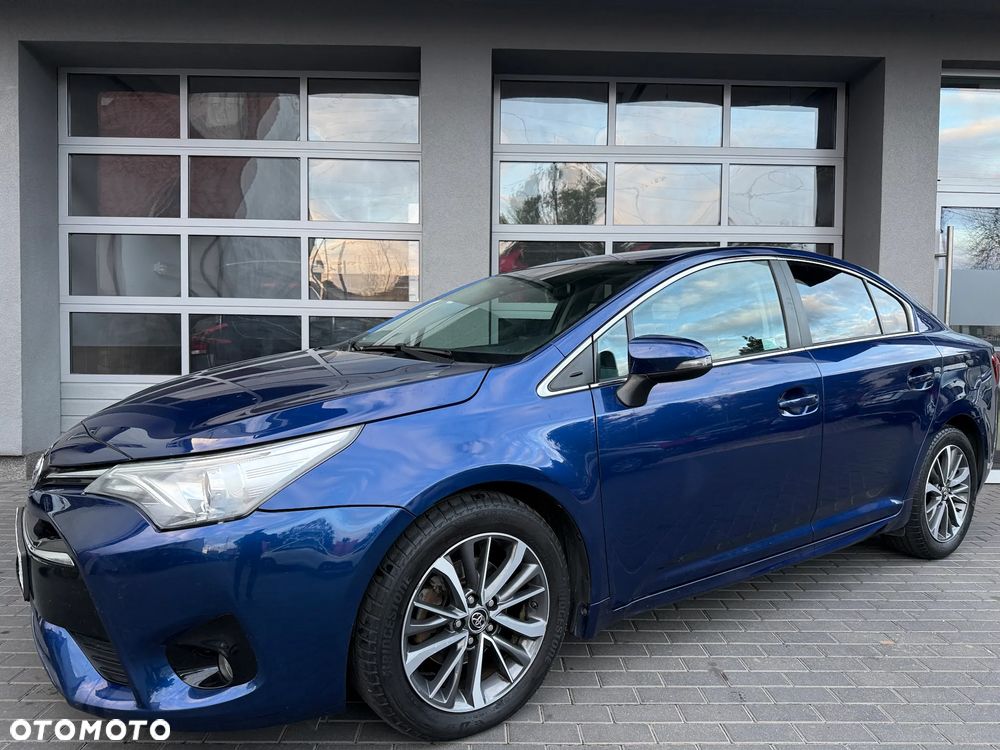 Toyota Avensis 2.0 Premium MS - 27