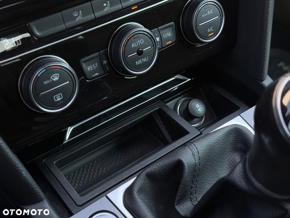 Volkswagen Arteon - 22