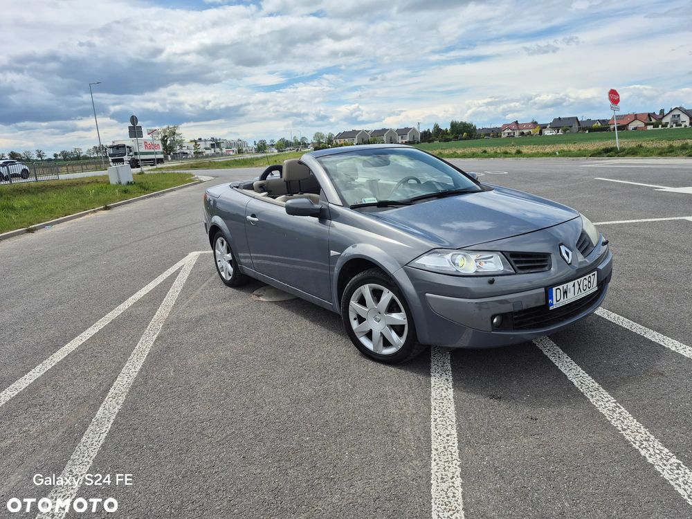 Renault Megane 2.0 dCi Dynamique - 1