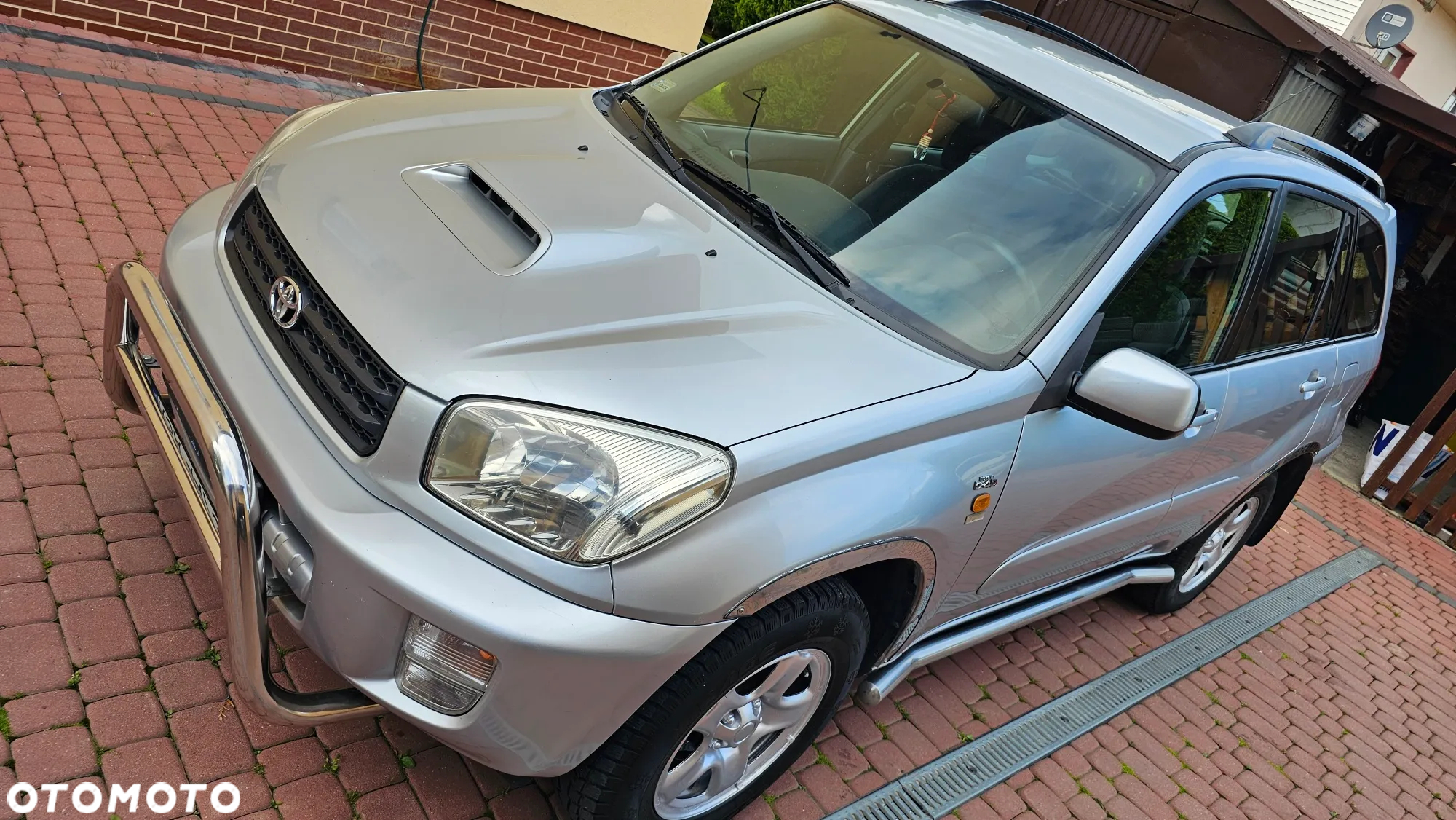 Toyota RAV4 2.0 D-4D Prestige - 11