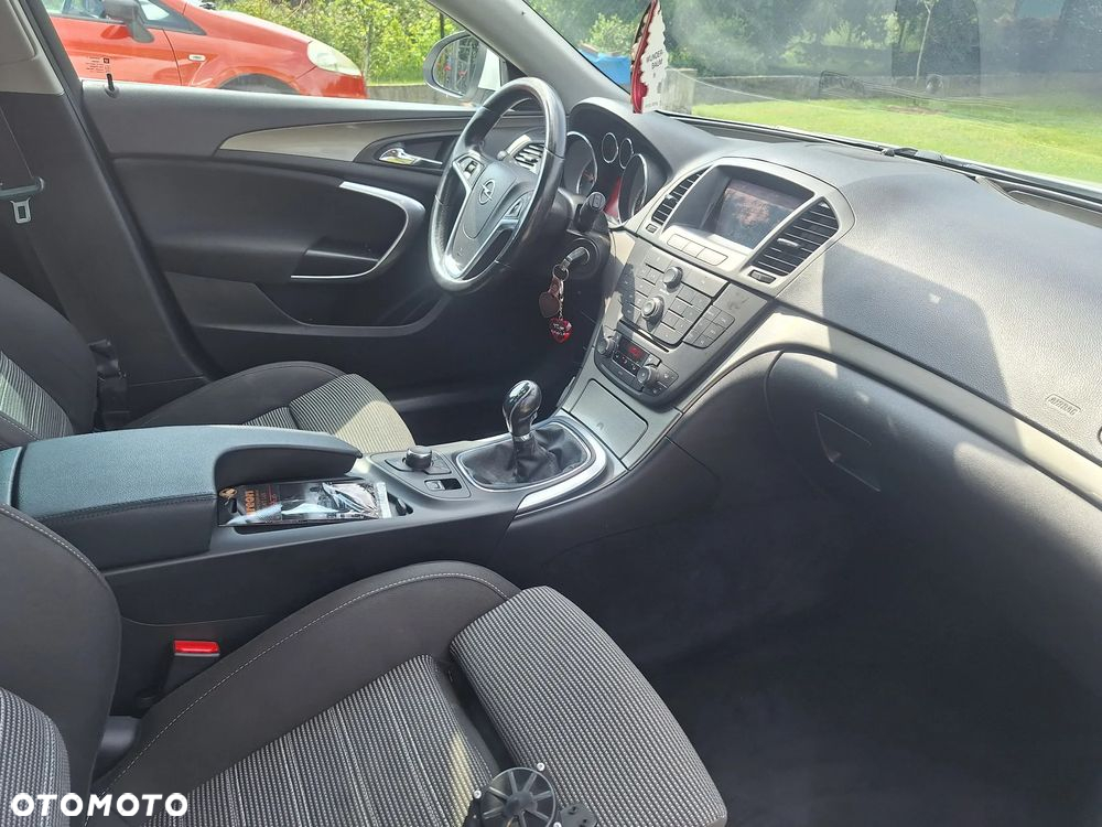 Opel Insignia 2.0 CDTI Sports Tourer - 3