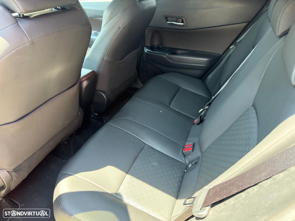 Toyota C-HR 1.8 Hybrid Exclusive - 35