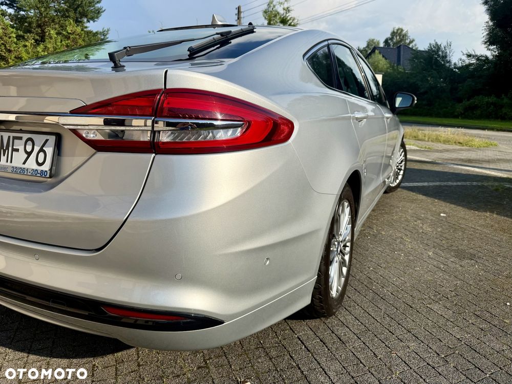 Ford Mondeo 2.0 EcoBlue Titanium - 22