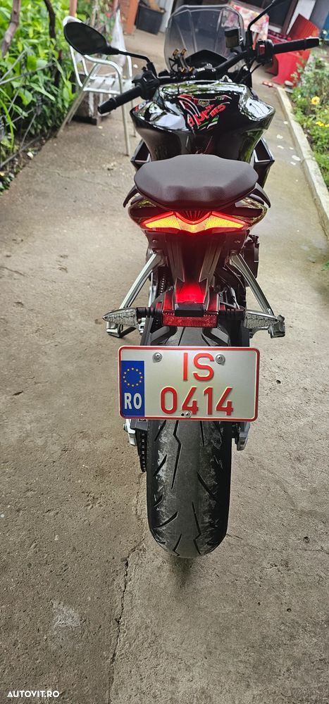Aprilia Tuono 660 - 5