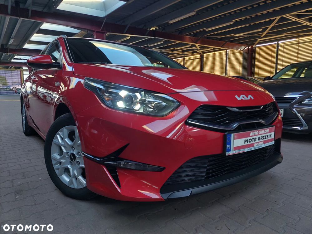 Kia Ceed 1.5 T-GDI M - 27