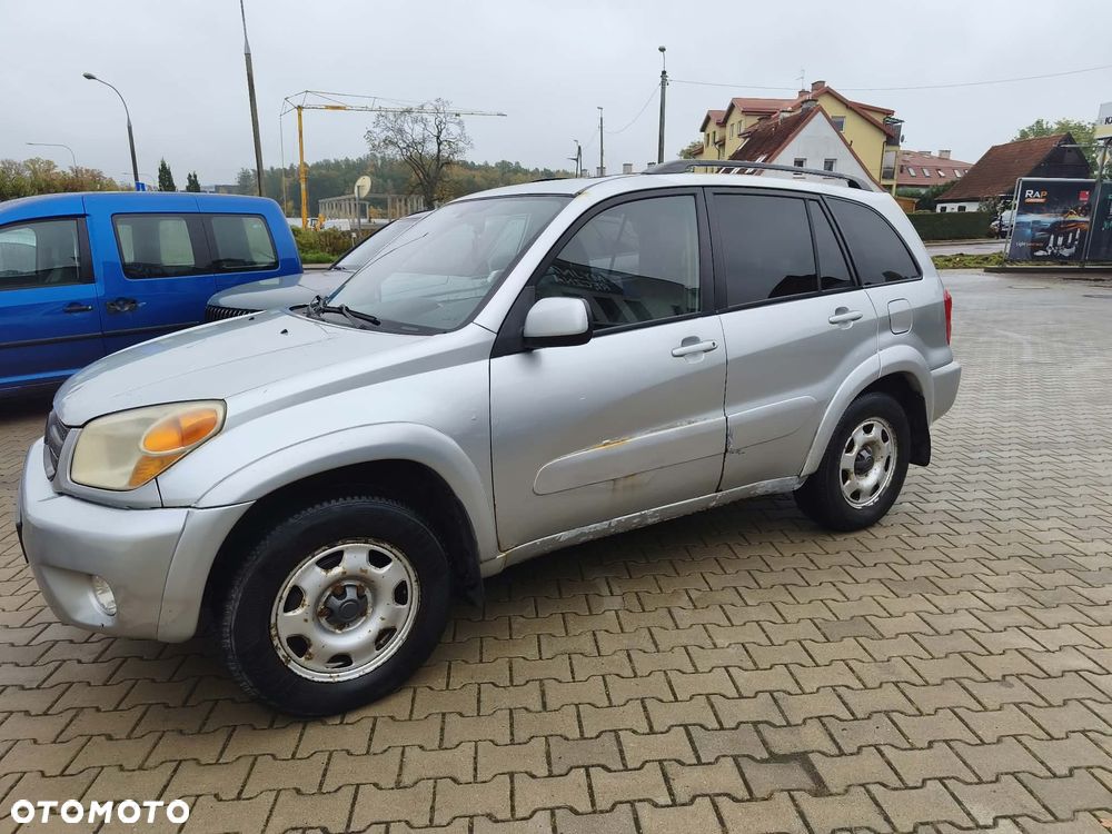 Toyota Rav4 2004 photo 2