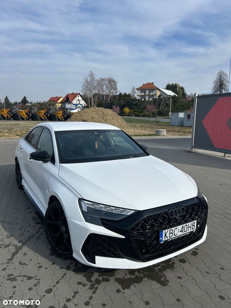 Audi RS3 Limousine TFSI Quattro S tronic - 2