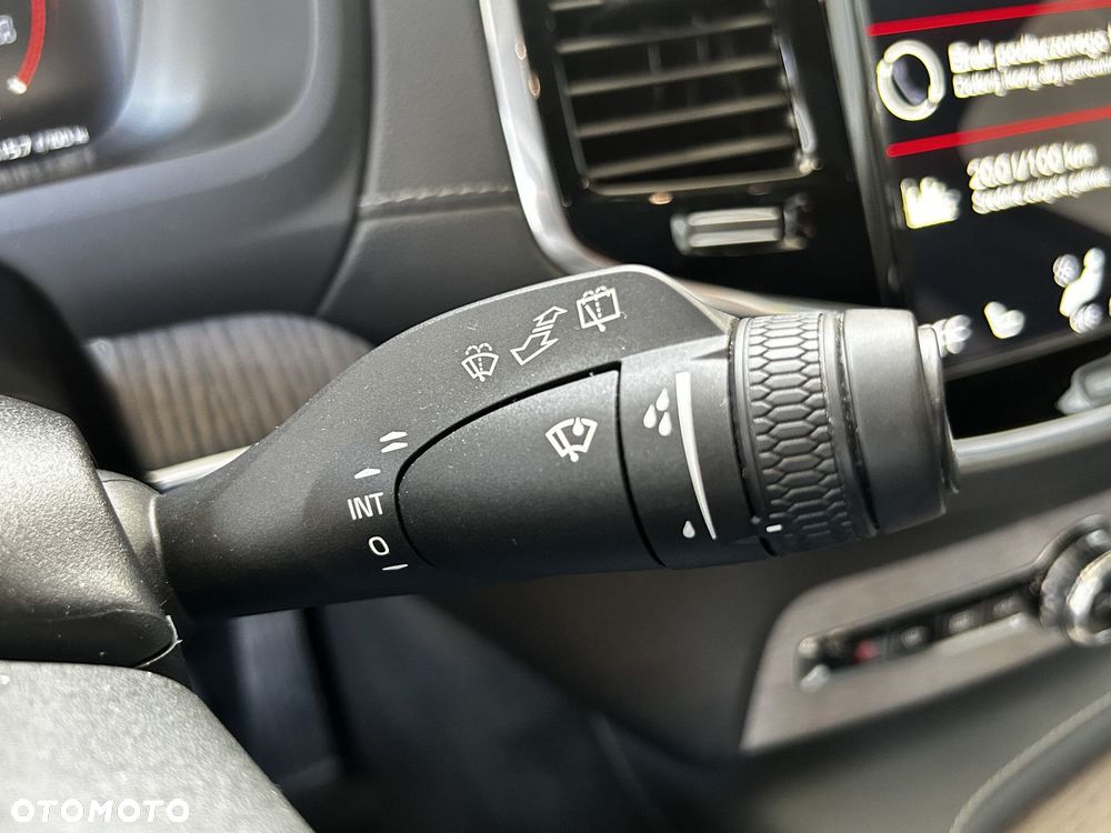 Volvo XC 90 - 26