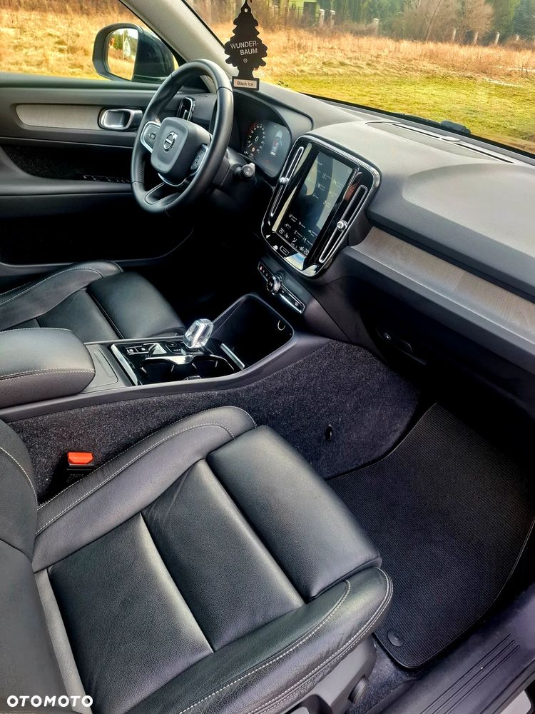 Volvo XC 40 T3 Geartronic Inscription - 18