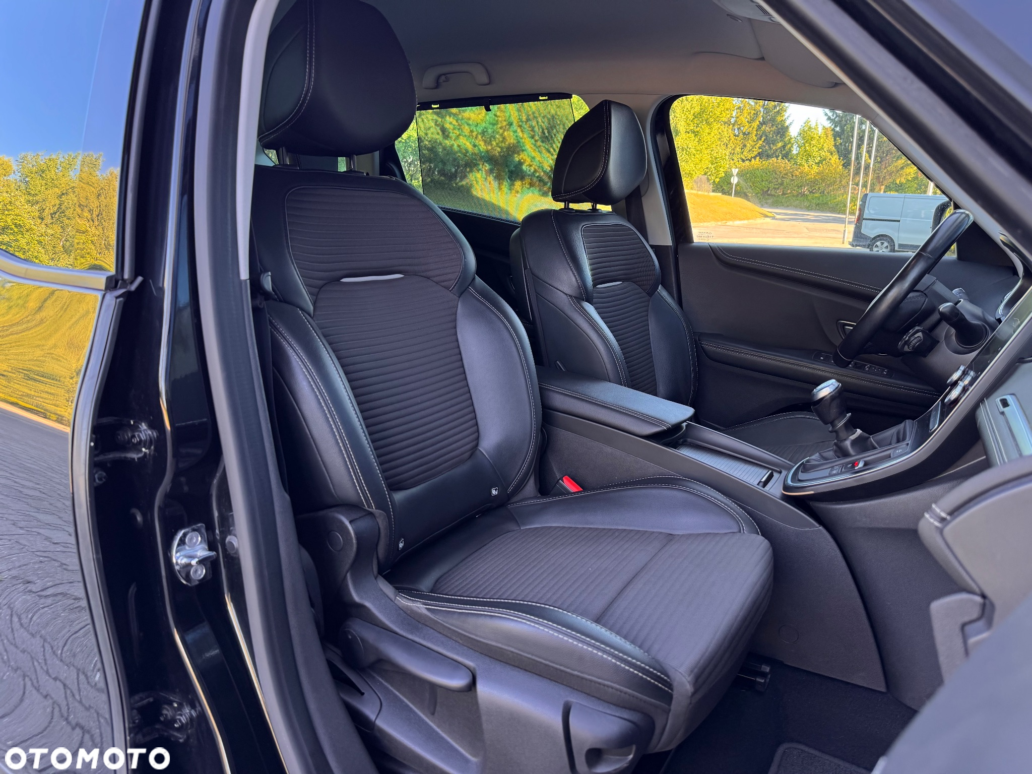 Renault Grand Scenic ENERGY dCi 130 INTENS - 10