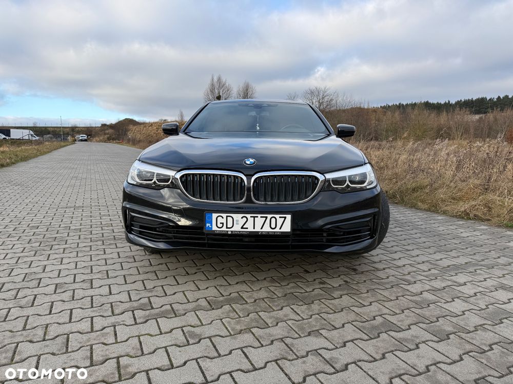 BMW Seria 5 530i mHEV sport - 4