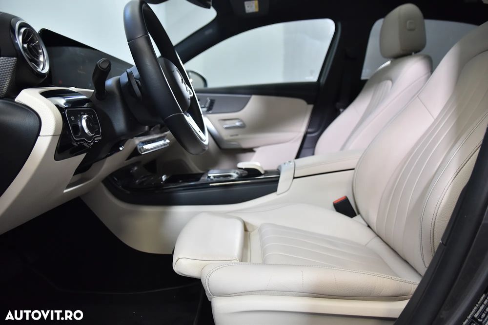 Mercedes-Benz A 250 e 8G-DCT - 24