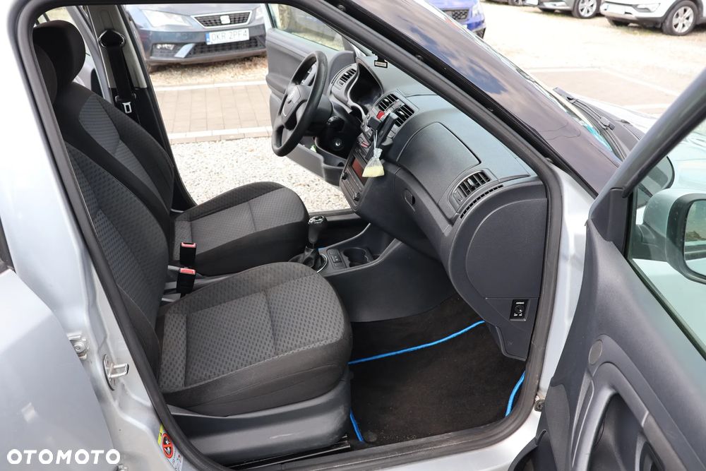Skoda Fabia 1.6 TDI DPF Ambiente - 11