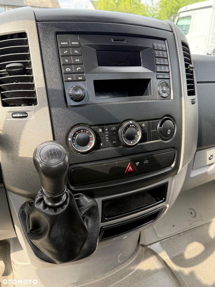 Mercedes-Benz Sprinter 513 wywrotka - 11