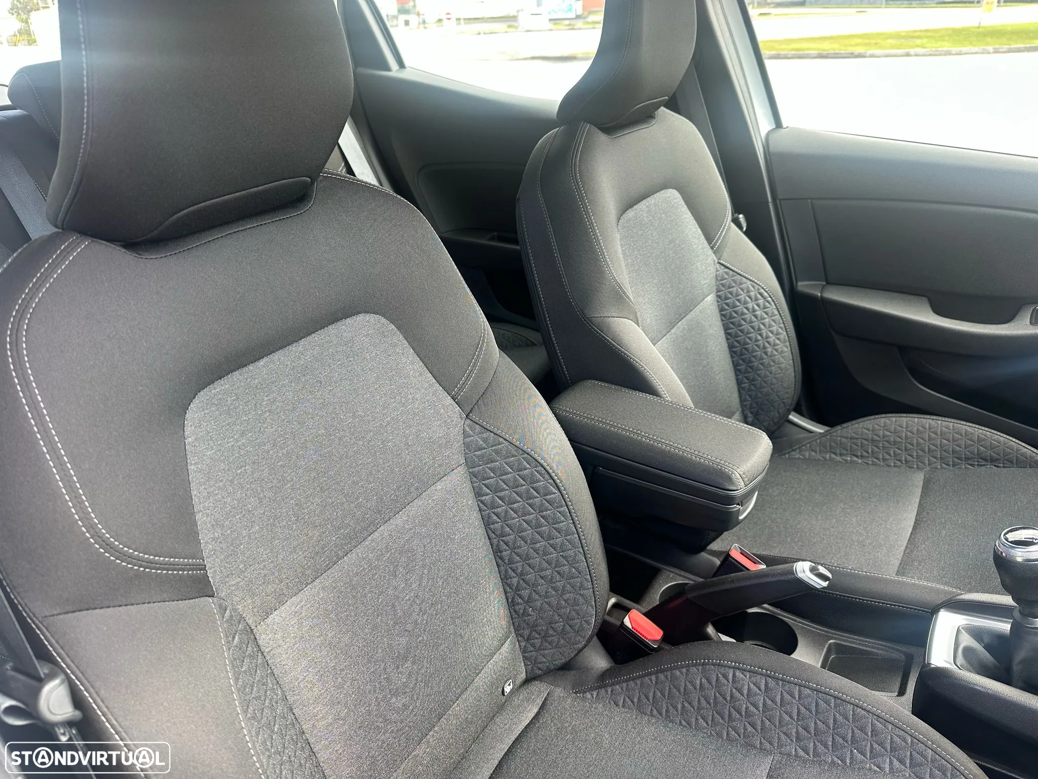 Renault Clio - 6