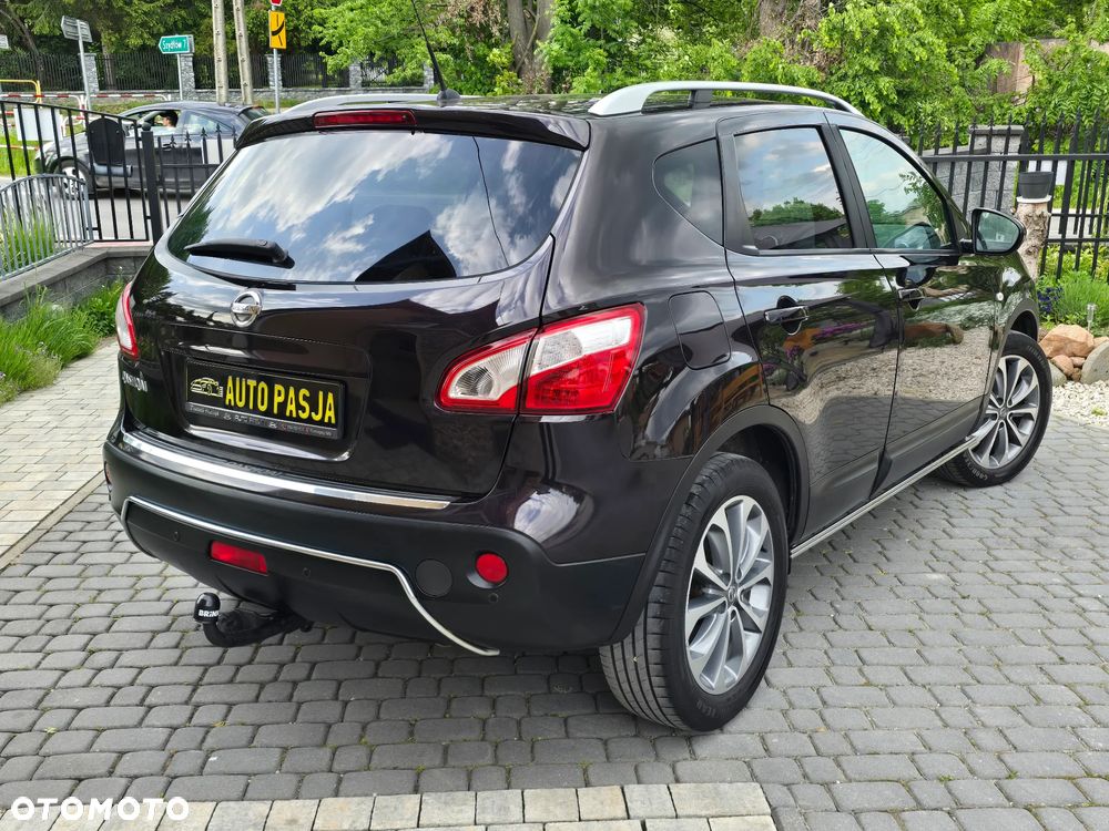 Nissan Qashqai 2.0 4 x 4 CVT tekna - 11