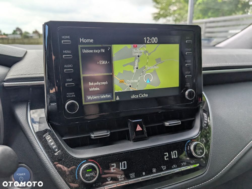 Toyota Corolla 1.8 Hybrid Executive - 10