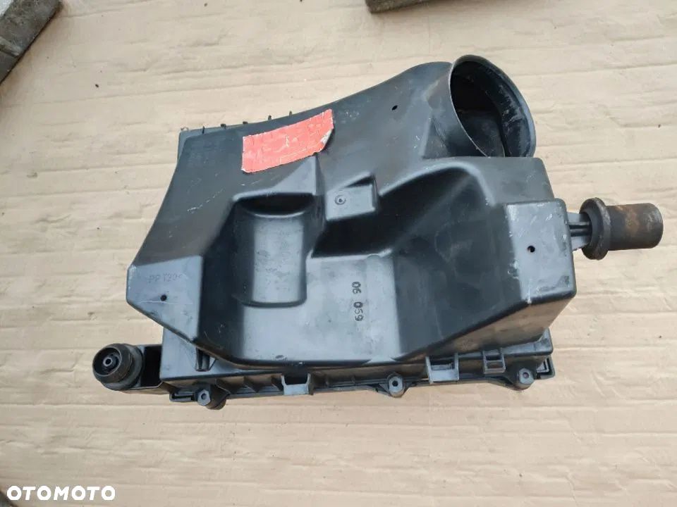 obudowa filtra powietrza cadillac bls saab tid vectra c signum km - 2