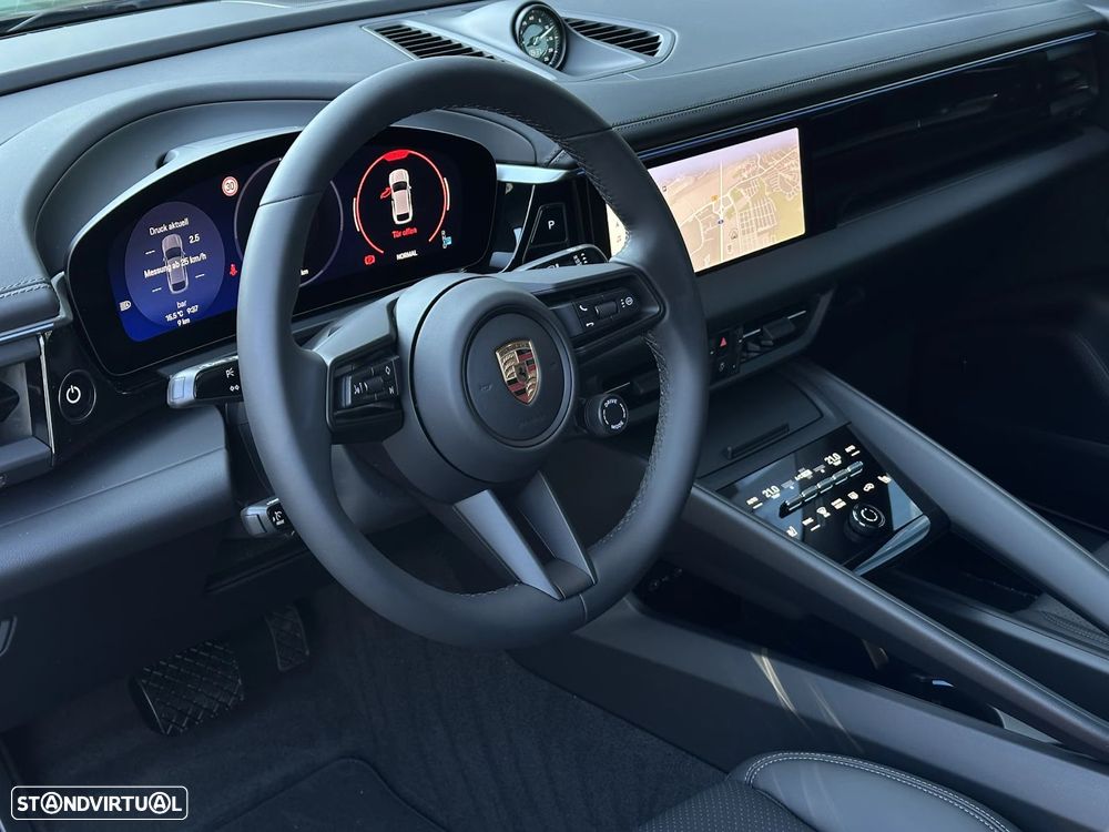 Porsche Macan Standard - 6