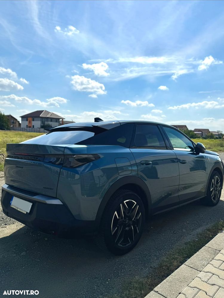 Peugeot 3008 1.2 MHEV 136 e-DCS6 GT - 8