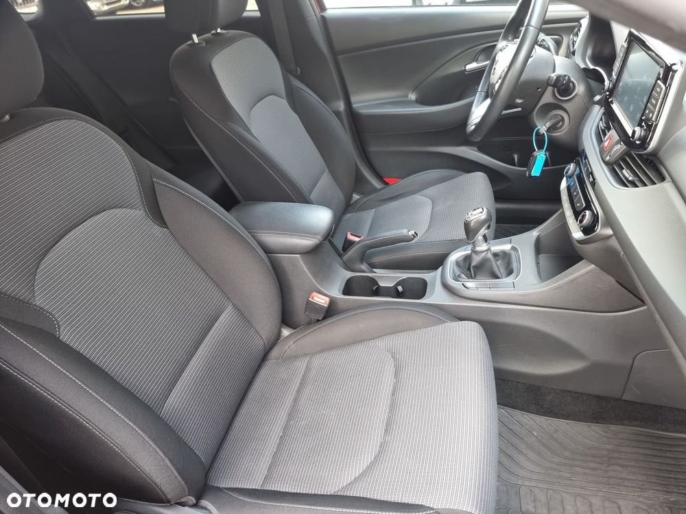 Hyundai i30 1.6 D GET - 21