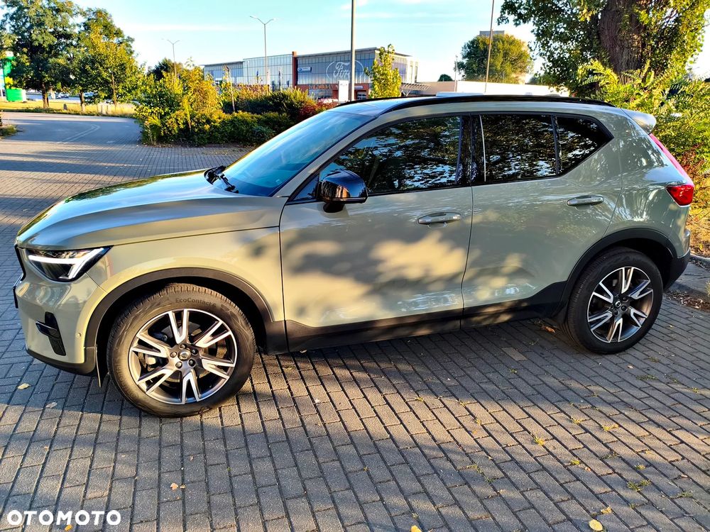 Volvo XC 40 B4 Ultra Black Edition - 7