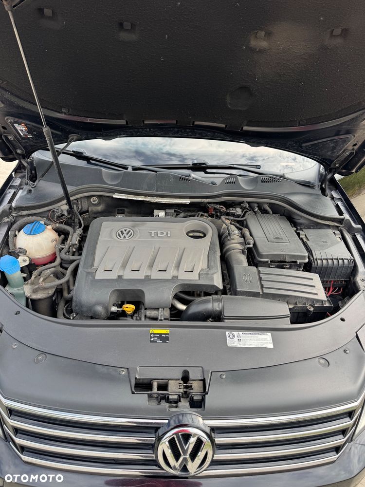 Volkswagen Passat 2.0 TDI Highline DSG - 15