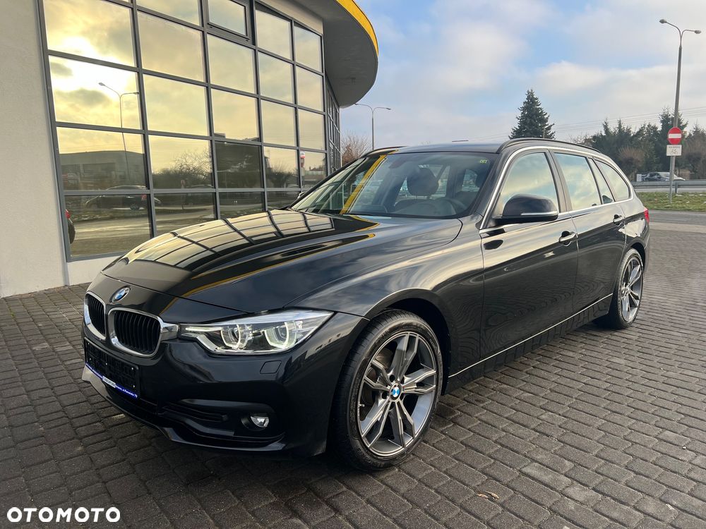 BMW Seria 3 320d Edition Luxury Line Purity - 25