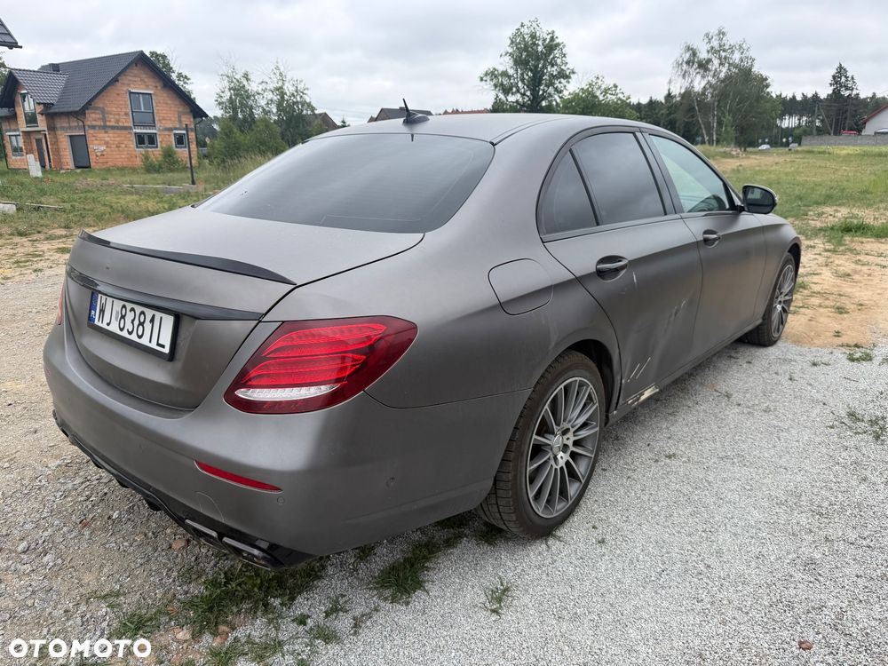 Mercedes-Benz Klasa E 200 d 9G-TRONIC - 3