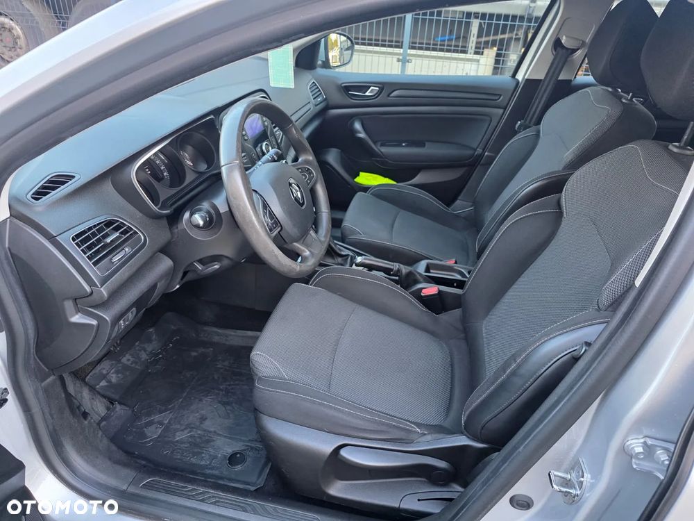 Renault Megane 1.5 dCi Life - 4