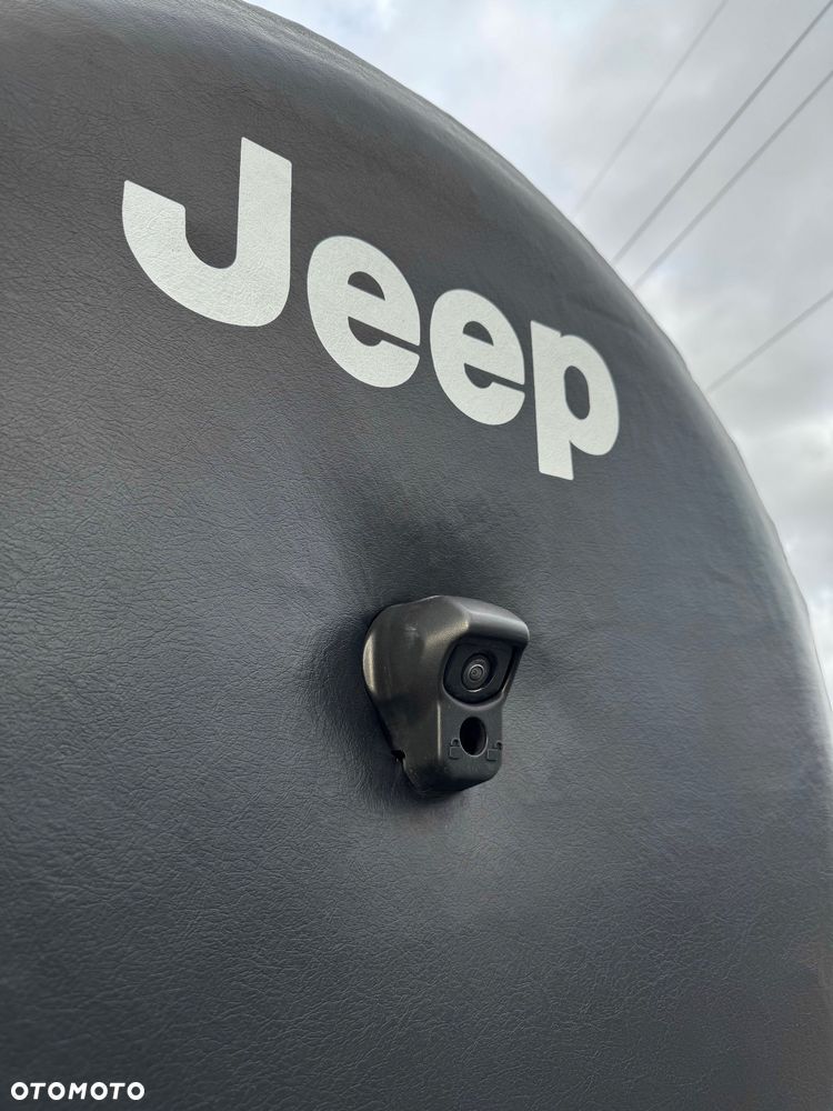Jeep Wrangler - 17
