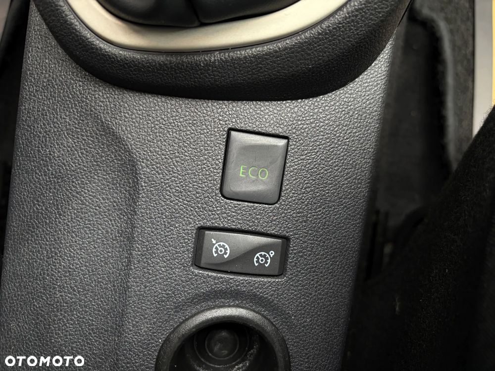 Renault Captur (ENERGY) TCe 90 INTENS - 31