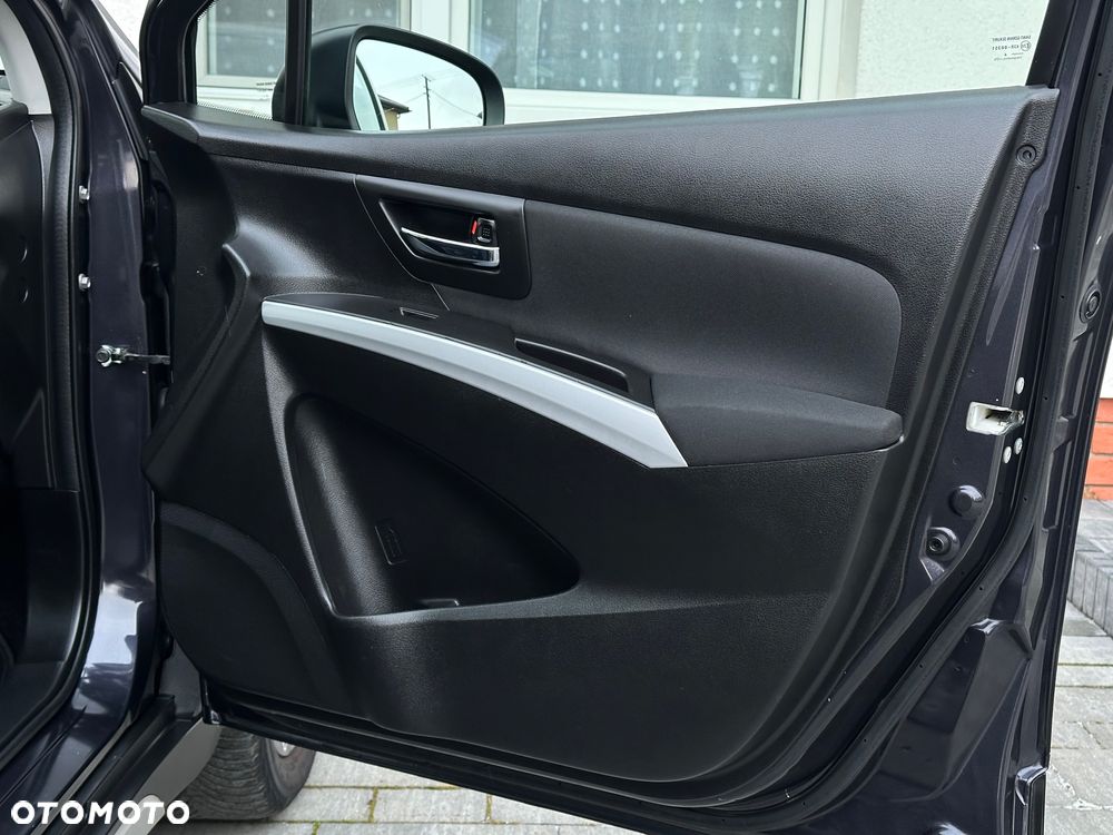 Suzuki SX4 S-Cross 1.6 VVT 4x2 limited - 38