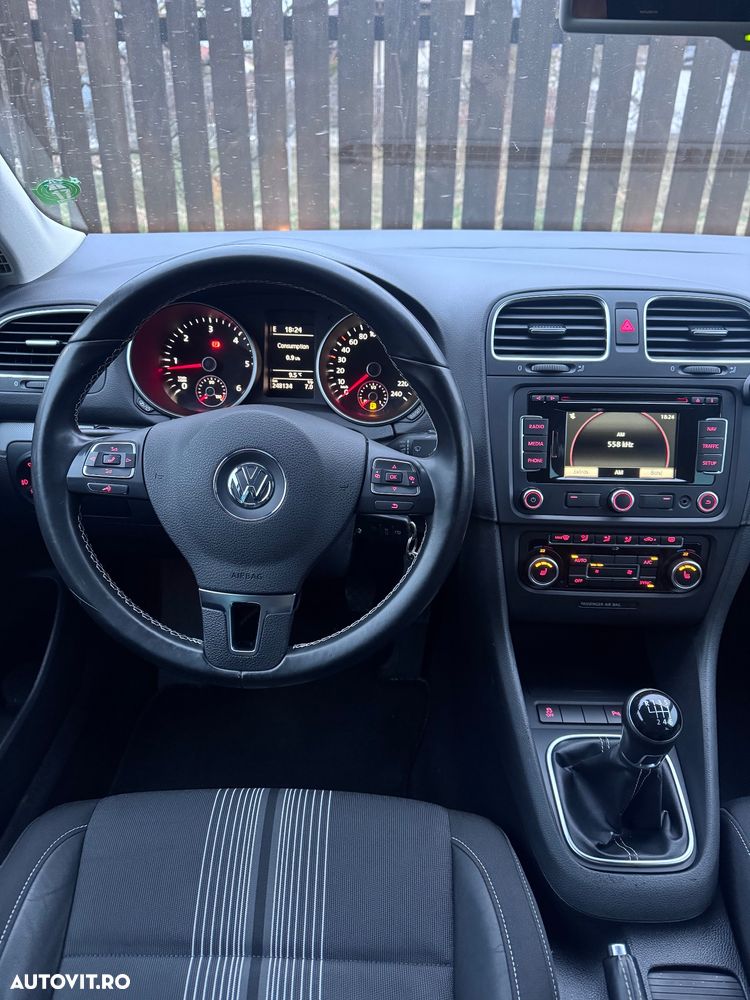 Volkswagen Golf 2.0 TDI DPF MATCH - 6