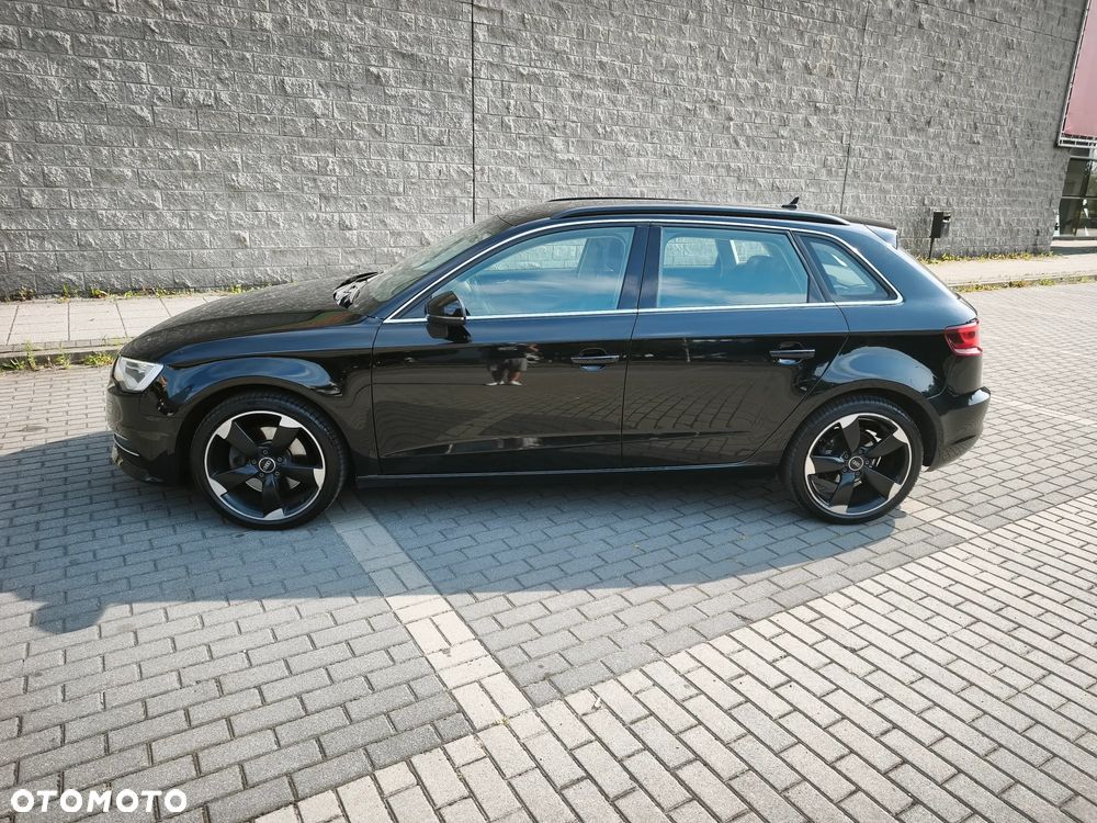 Audi A3 Sportback 2.0 TDI (clean diesel) quattro S tronic Ambiente - 4