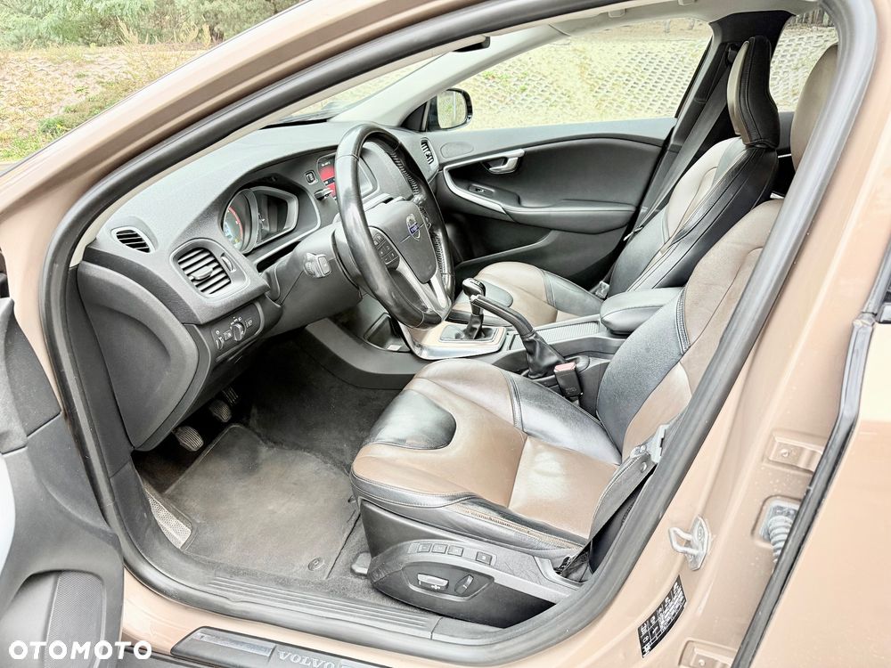 Volvo V40 D4 Drive-E Summum - 7