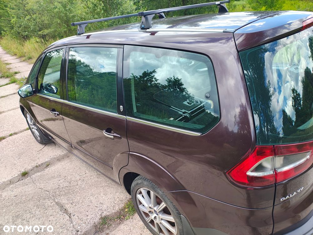 Ford Galaxy 2.0 TDCi Ghia - 23