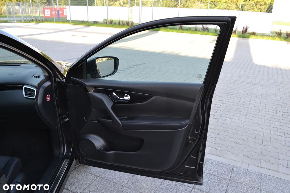 Nissan Qashqai 1.6 DCi Tekna - 26