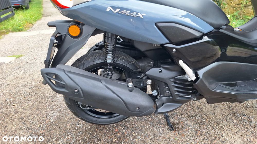 Yamaha NMAX - 5